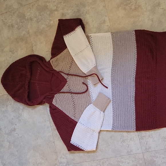 TJMaxx/Unknown Sweaters - 😍 5/$20 😍Womans Sweater in Size L